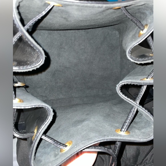 Louis Vuitton Epi Petit Noe Black EUC - Picture 11 of 12